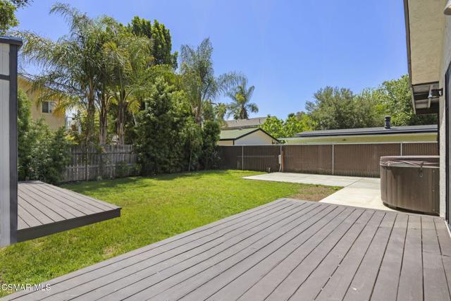 240 N Padre Juan Avenue, Ojai CA: https://media.crmls.org/mediaz/09e57640-ba67-4745-b1aa-696e578f2ee0.jpg