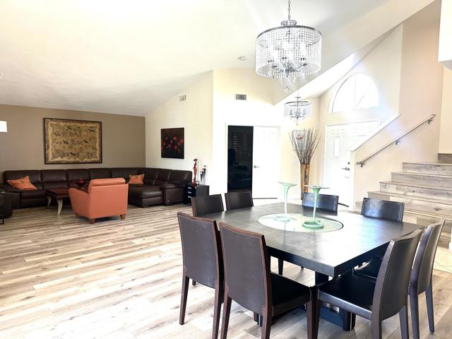 Image 6 of 29 For 76961 Sheffield Court