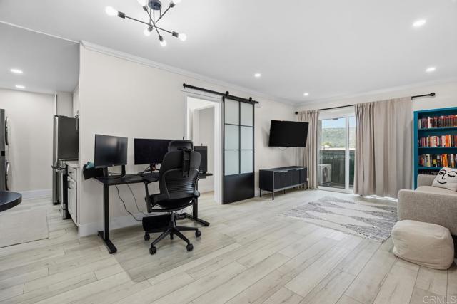 Detail Gallery Image 11 of 33 For 6725 Mission Gorge Rd 202b,  San Diego,  CA 92120 - 1 Beds | 1 Baths