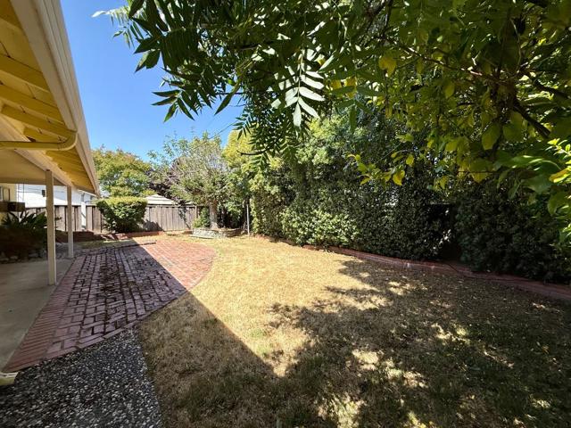 1775 Donna Lane, San Jose CA: https://media.crmls.org/mediaz/09e79a0a-6b9f-42d2-9904-7445719284d3.jpg