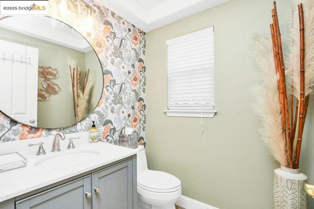 197 Branbury Dr, Campbell CA: https://media.crmls.org/mediaz/09e7a2fa-2474-4510-802e-3a90d54f3c40.jpg