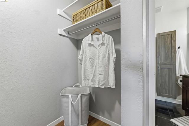 Image 16 of 38 For 535 Pierce 5203