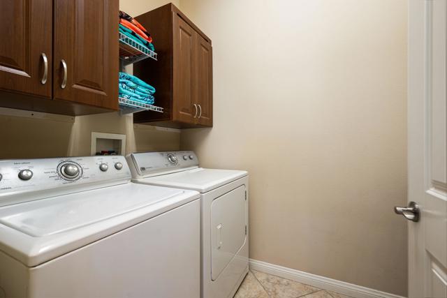 39007 Camino Orquesta, Indio CA: https://media.crmls.org/mediaz/09e85bb8-d962-493b-96de-345ccd7aaad2.jpg