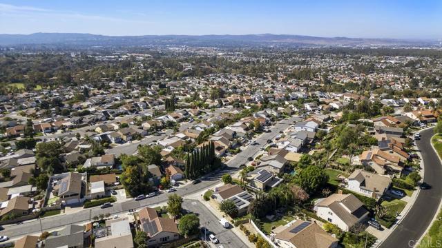 Detail Gallery Image 38 of 44 For 26601 Fresno Dr, Mission Viejo,  CA 92691 - 4 Beds | 2 Baths