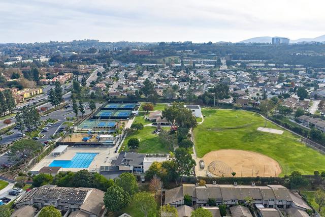 Detail Gallery Image 29 of 39 For 11364 Poblado Rd, San Diego,  CA 92127 - 2 Beds | 1/1 Baths