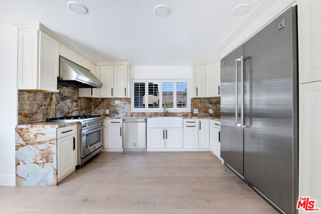 32305 Blue Rock, Westlake Village CA: https://media.crmls.org/mediaz/09eda956-b958-414a-935f-7f0e0f00bbca.jpg