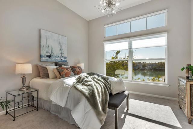 701 Baltic Circle, Redwood City CA: https://media.crmls.org/mediaz/09ee0521-8341-455c-bb8f-2b2517e25625.jpg