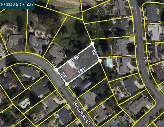 25 Whitehall Dr, Orinda CA: https://media.crmls.org/mediaz/09ee2679-5120-4d20-817f-0b40b1ac1f4e.jpg