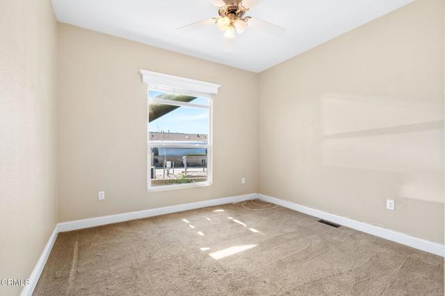 Detail Gallery Image 15 of 35 For 5540 W 5th St #1,  Oxnard,  CA 93035 - 3 Beds | 2 Baths