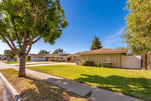 Detail Gallery Image 2 of 30 For 1463 Anacapa Dr, Camarillo,  CA 93010 - 4 Beds | 2 Baths