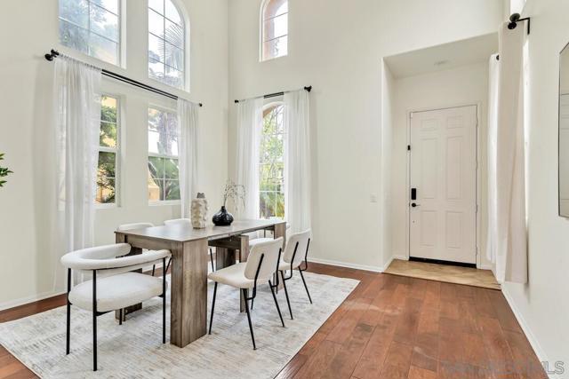 1531 Quiet Trail Dr, Chula Vista CA: https://media.crmls.org/mediaz/09efc785-c547-4a1c-9ae9-8bc9c89f6bc6.jpg