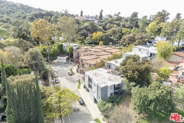 3625 Regal Place, Los Angeles, California 90068, ,Multi-Family,For Sale,Regal,24370458