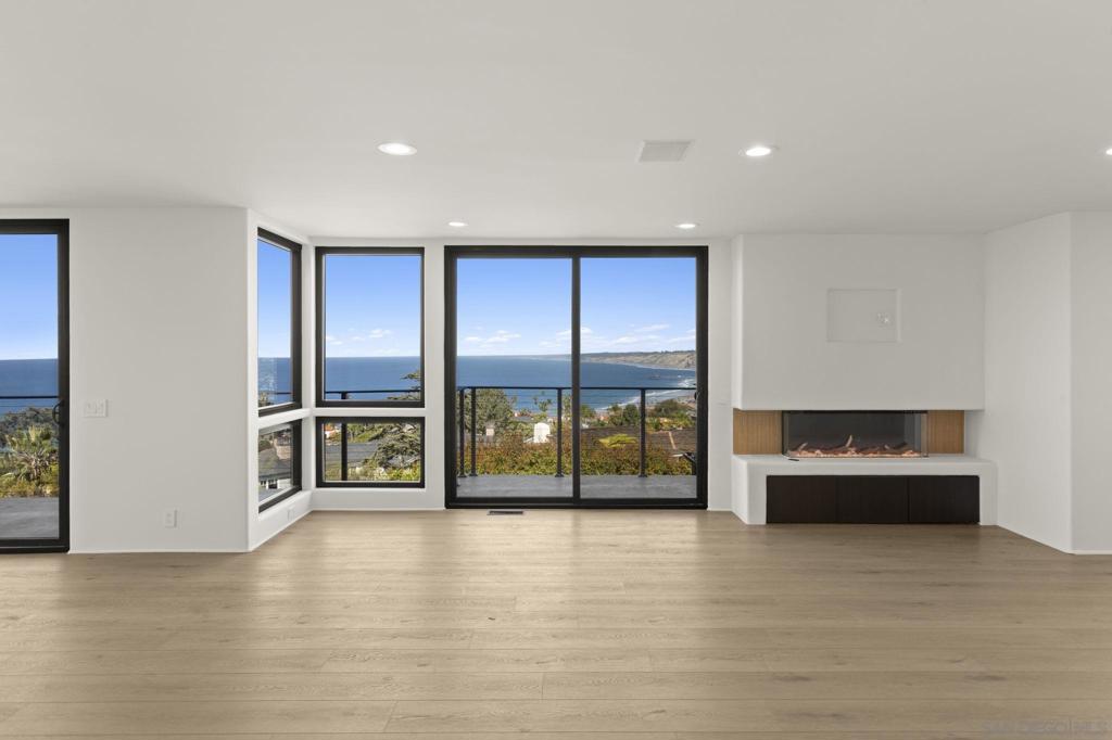 1846 Castellana Rd - photo 3