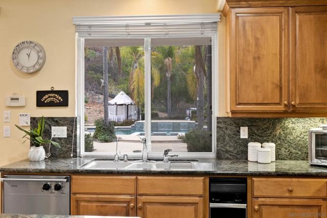 Image 10 of 69 For 11766 Treadwell Dr