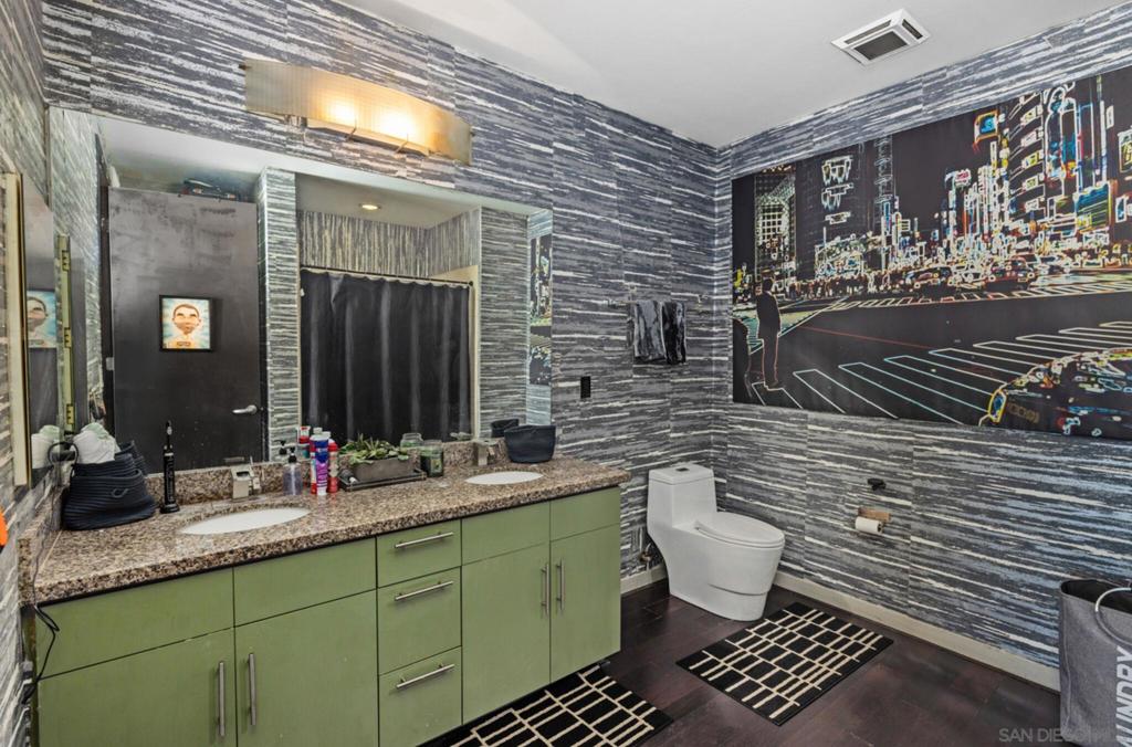 527 10th Ave - photo 4