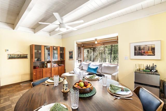 21791 Highway 49, Downieville CA: https://media.crmls.org/mediaz/09f24f32-6eaf-439a-91a8-8584583829e7.jpg