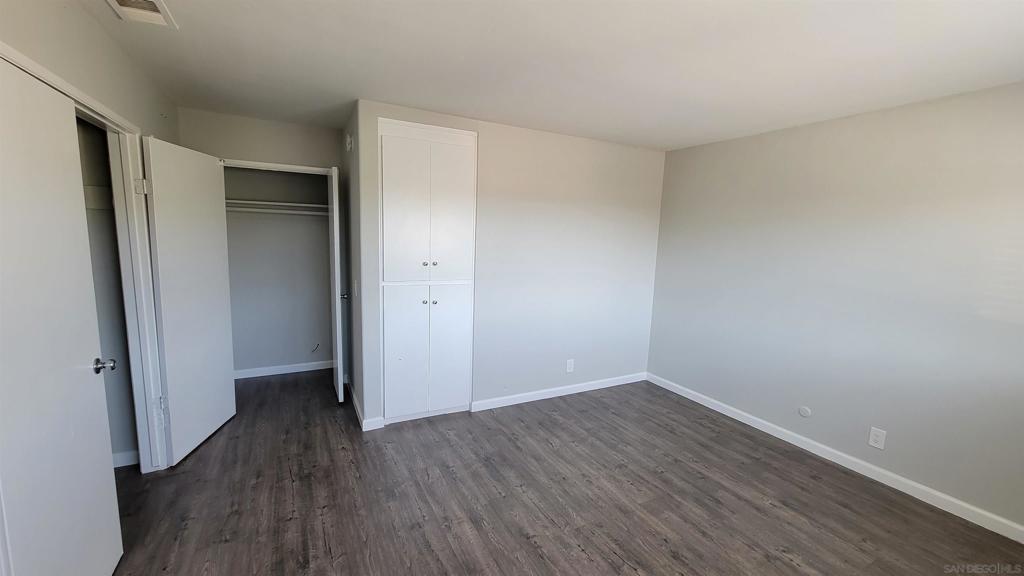 806 4th - photo 16