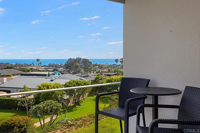 640 W Solana Circle # 11, Solana Beach, California 92075, 2 Bedrooms Bedrooms, ,2 BathroomsBathrooms,Residential Lease,For Rent,640 W Solana Circle # 11,CRNDP2304632