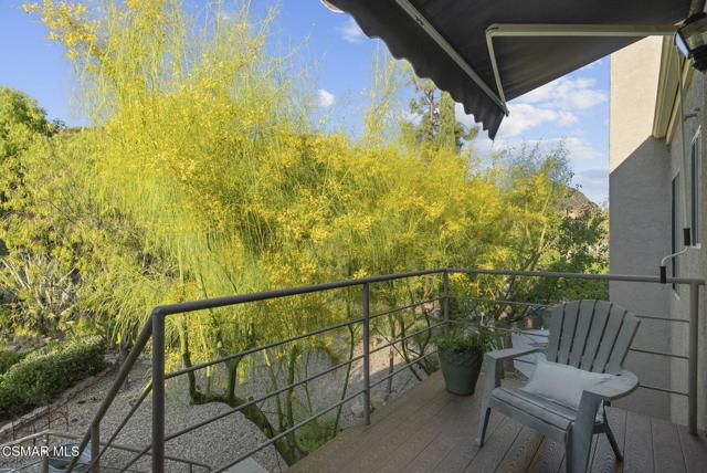 29845 Vista Del Arroyo, Agoura Hills CA: https://media.crmls.org/mediaz/09f7ee48-a82c-490f-9d63-8b8bd10ec3b5.jpg