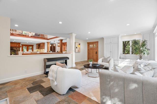 23447 Skyview Terrace, Los Gatos CA: https://media.crmls.org/mediaz/09f825ce-125e-4731-8ac1-c3a817b1febd.jpg