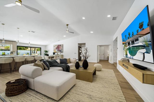 69291 Tamala Avenue, Cathedral City CA: https://media.crmls.org/mediaz/09f907d9-6b57-46c0-8c7c-52faa6e5a39c.jpg