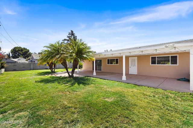 2707 Galindo Avenue, Simi Valley CA: https://media.crmls.org/mediaz/09f91aa4-e391-43af-a0d6-91a38ae7d63f.jpg