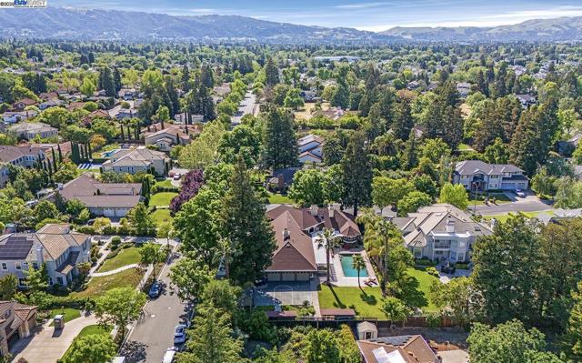 3693 Mohr Ave, Pleasanton CA: https://media.crmls.org/mediaz/09f94bf0-e525-4413-ad69-979a6f0ba7d3.jpg