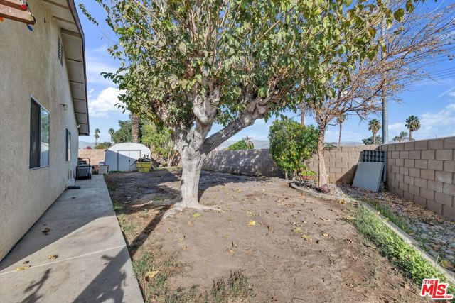 Image 18 of 21 For 45326 Yale Street