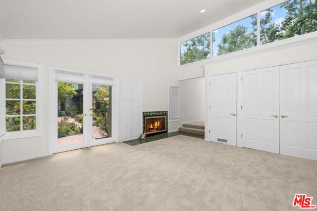 30604 Sicomoro Drive, Malibu CA: https://media.crmls.org/mediaz/09f98f9a-a966-402b-8f8f-158ee3abf398.jpg