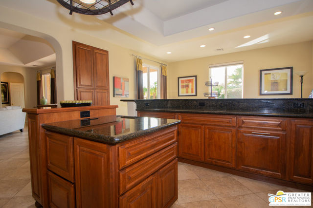 8567 Summit Pass / Bypass, Desert Hot Springs CA: https://media.crmls.org/mediaz/09fad204-af4d-49aa-81c2-6c47cd44d2de.jpg