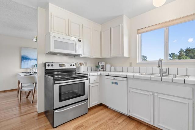 128 McMillan Drive, Santa Cruz CA: https://media.crmls.org/mediaz/09fc5abf-650c-4006-8b71-2dc14ca96fb8.jpg