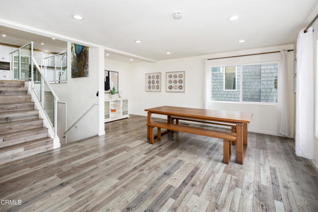 Detail Gallery Image 6 of 21 For 6733 Breakers Way, Ventura,  CA 93001 - 3 Beds | 2/1 Baths