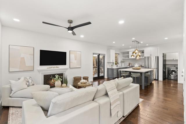 Image 11 of 64 For 7393 Portage Way