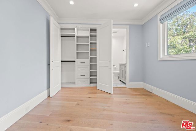 1153 S Clark Drive, Los Angeles CA: https://media.crmls.org/mediaz/09ffc783-6b13-4af1-863f-becdd63c0f7a.jpg