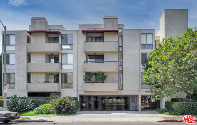 Image 2 for 1815 Glendon Ave #207, Los Angeles, CA 90025