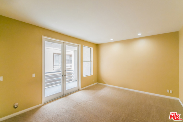 1461 Manhattan Beach Boulevard, Manhattan Beach, California 90266, 2 Bedrooms Bedrooms, ,2 BathroomsBathrooms,Residential,Sold,Manhattan Beach,21754964