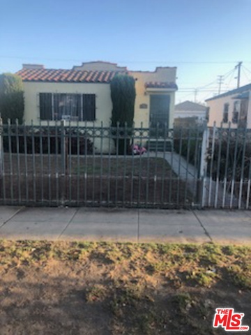 910 E 88Th Pl, Los Angeles, CA 90002