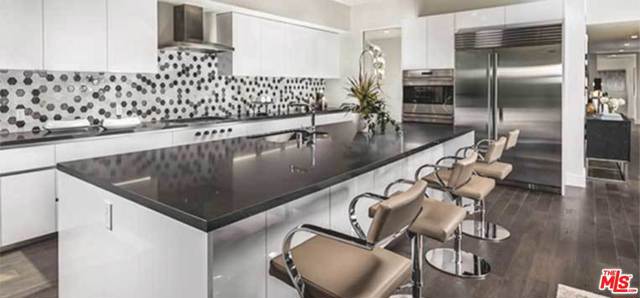 Photo of 332 W Green Street #310, Pasadena, CA 91105
