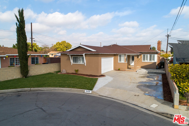 8435 Byers St, Downey, CA 90242