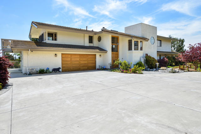 Photo of 132 Mesa Drive, Camarillo, CA 93010