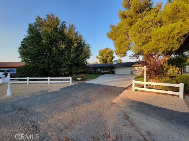Image 2 for 20818 Powhatan Rd, Apple Valley, CA 92308