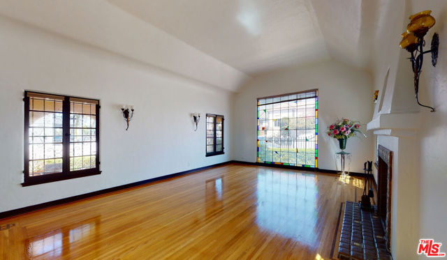 Image 3 for 2426 Fairmount St, Los Angeles, CA 90033