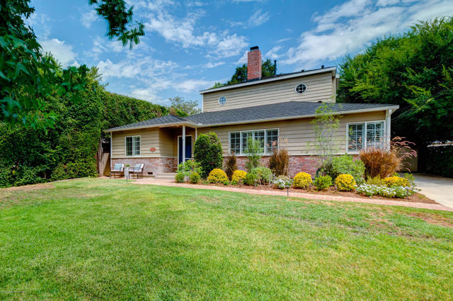 Photo of 625 Fairview Avenue, Sierra Madre, CA 91024