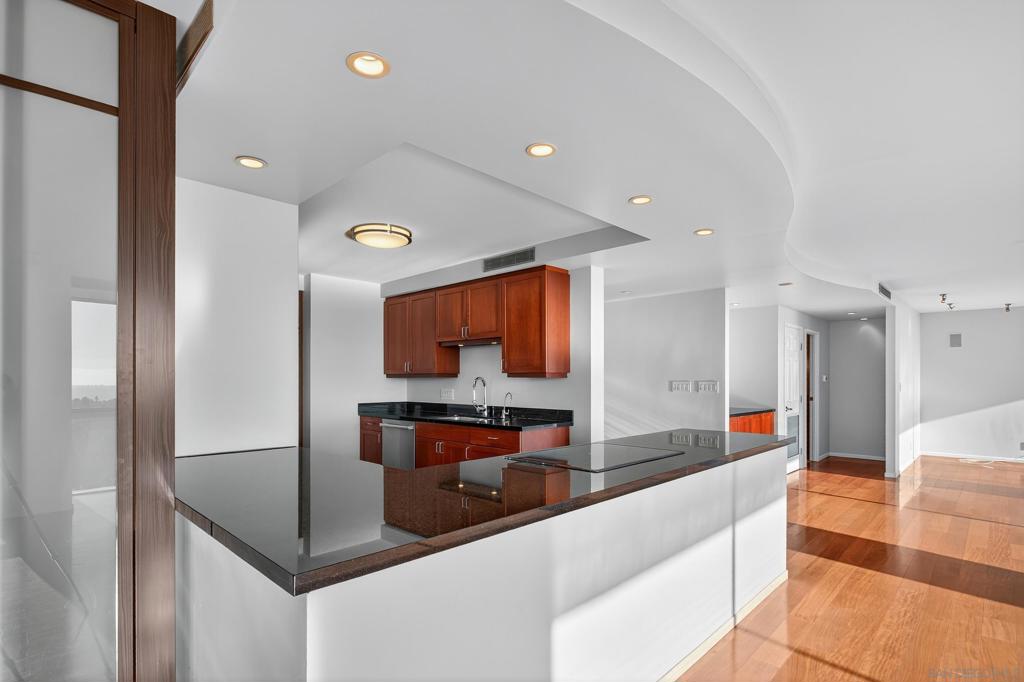MLS #250035507SD image #5
