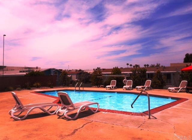 Detail Gallery Image 25 of 25 For 211 N Citrus #124,  Escondido,  CA 92027 - 1 Beds | 1 Baths