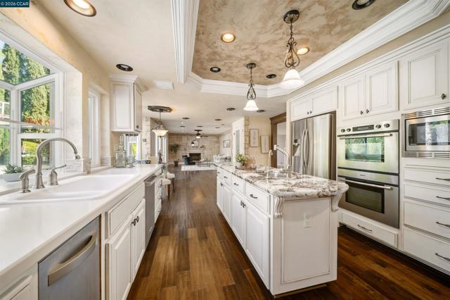 Image 23 of 60 For 812 Beaver Creek Ct