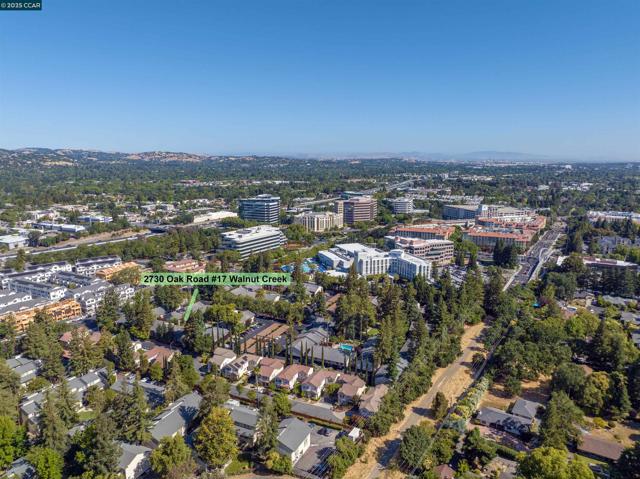 2730 Oak Rd, Walnut Creek CA: https://media.crmls.org/mediaz/0a00debf-ed17-4491-b8d7-4191b0aa8390.jpg