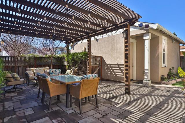 16752 San Clemente Lane, Morgan Hill CA: https://media.crmls.org/mediaz/0a010fd3-1965-448e-b070-4e16c7c0babf.jpg
