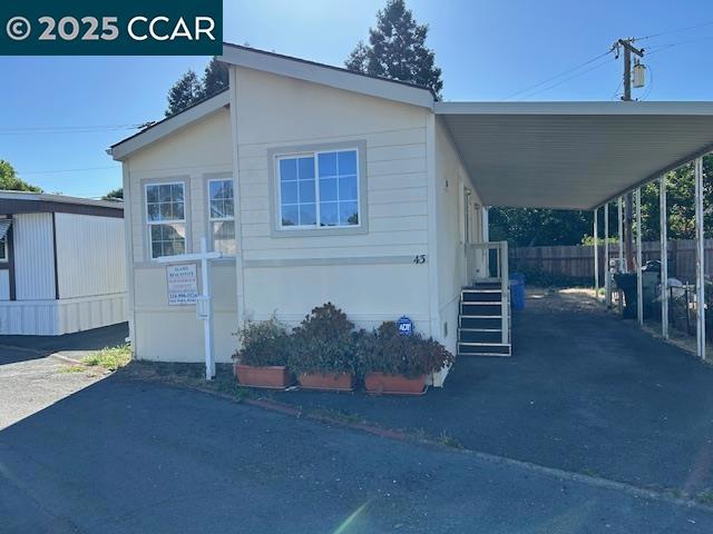 43 The Trees Drive, Concord CA: https://media.crmls.org/mediaz/0a0383b1-da6a-459a-a342-12580e364a95.jpg