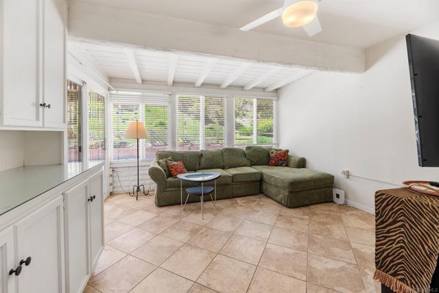 12091 Lomica Dr, San Diego CA: https://media.crmls.org/mediaz/0a0439cd-8fa9-4f5d-8374-5028635cb113.jpg